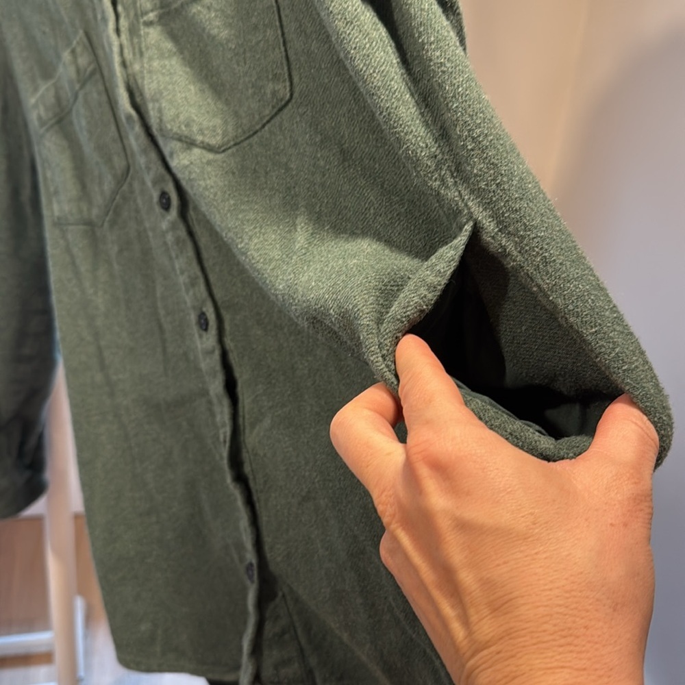 Madewell oversized green button down shirt, size XS - Picture 3 of 4